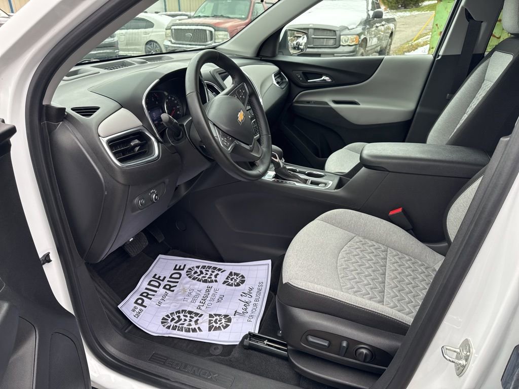 Certified 2023 Chevrolet Equinox LT w/ Driver Convenience Package image 19