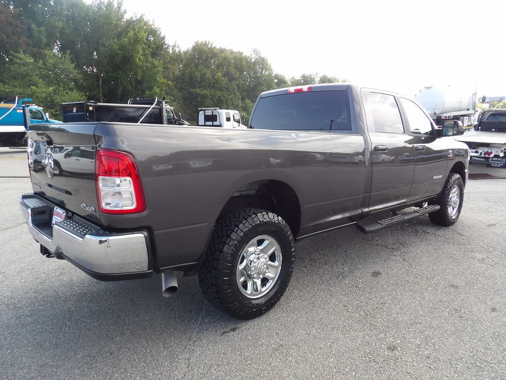 Used 2022 RAM 3500 Big Horn AWD/4WD image 8
