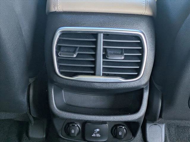 Used 2019 Hyundai Santa Fe AWD image 18