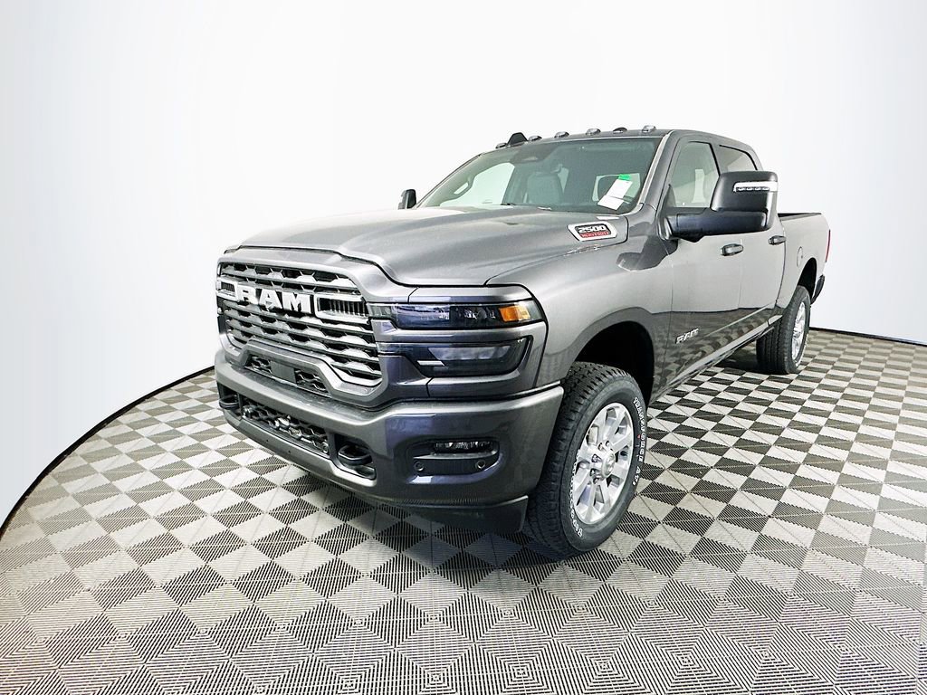New 2026 RAM 2500 Big Horn AWD/4WD image 4