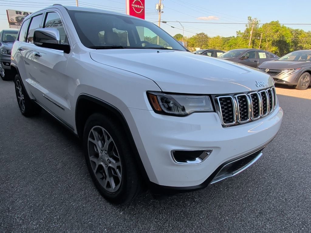 Used 2022 Jeep Grand Cherokee Limited w/ Tech Group image 2