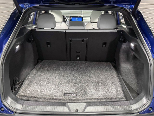 Used 2021 Volkswagen ID.4 Pro S image 35