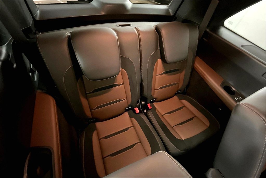 Certified 2025 Mercedes-Benz GLS 63 AMG 4MATIC image 23