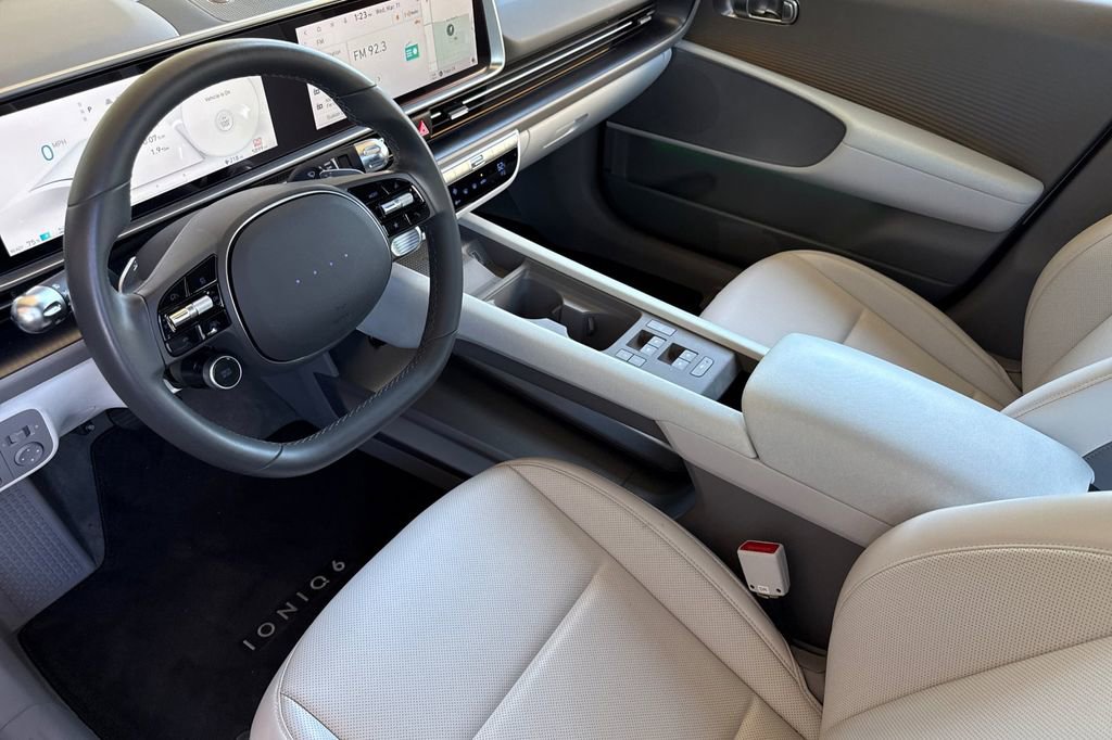 Used 2023 Hyundai Ioniq 6 Limited RWD image 7