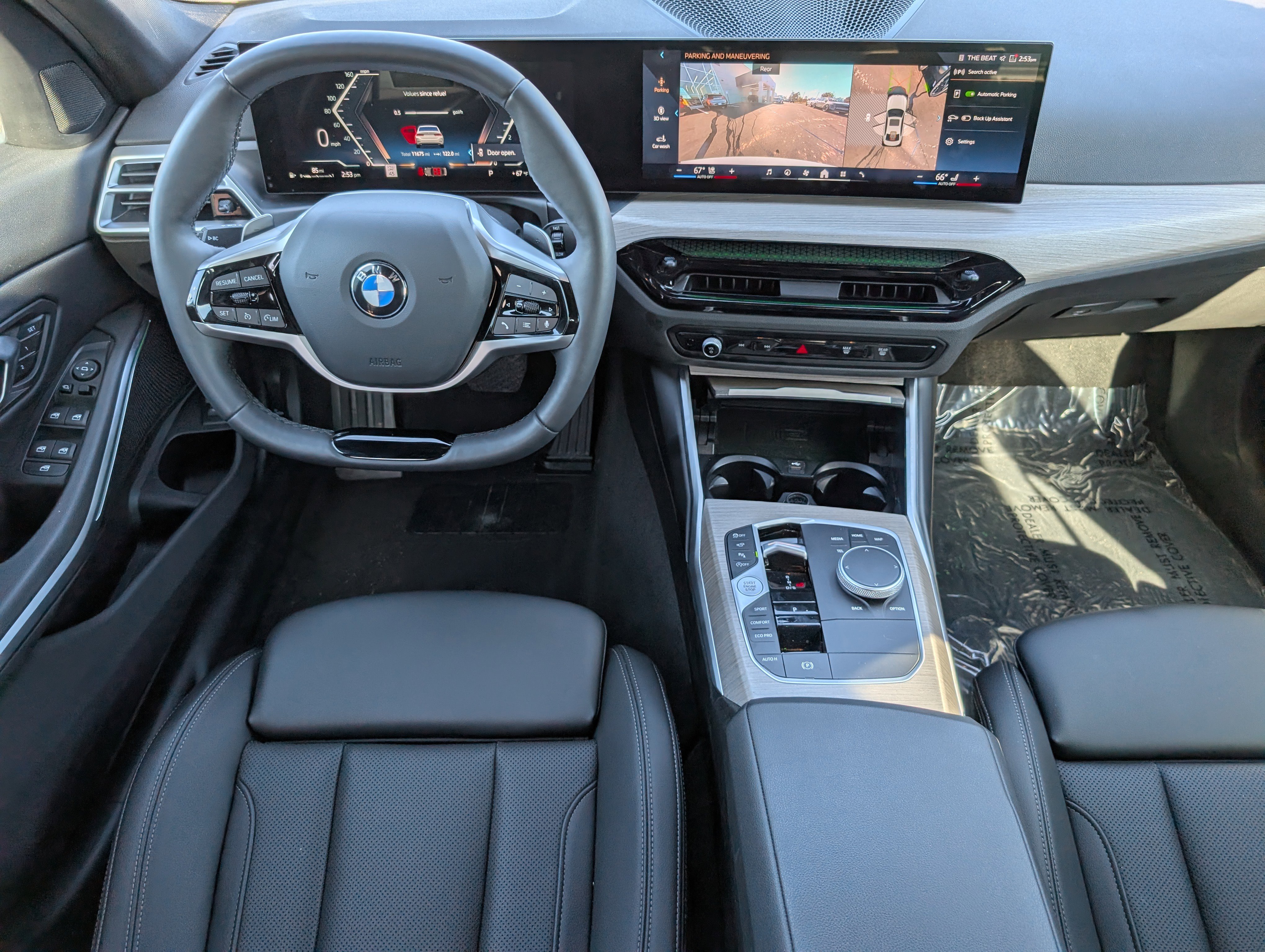 Used 2025 BMW 330i Sedan image 6