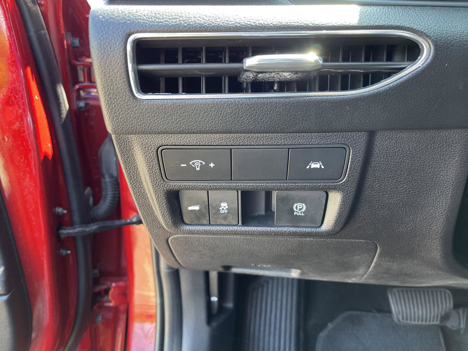 Used 2023 Hyundai Sonata SEL FWD image 16