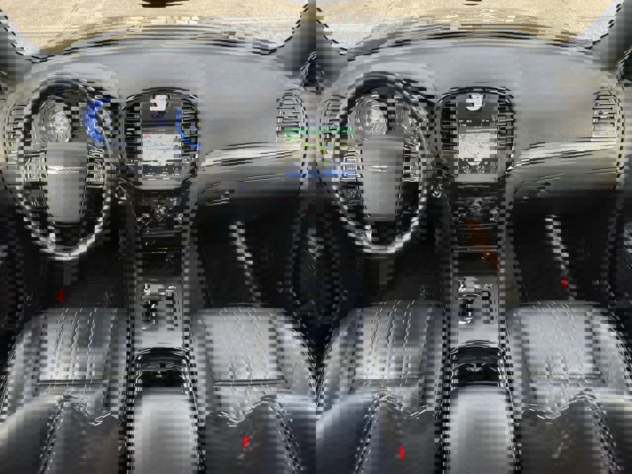 Used 2013 Chrysler 300 S image 22