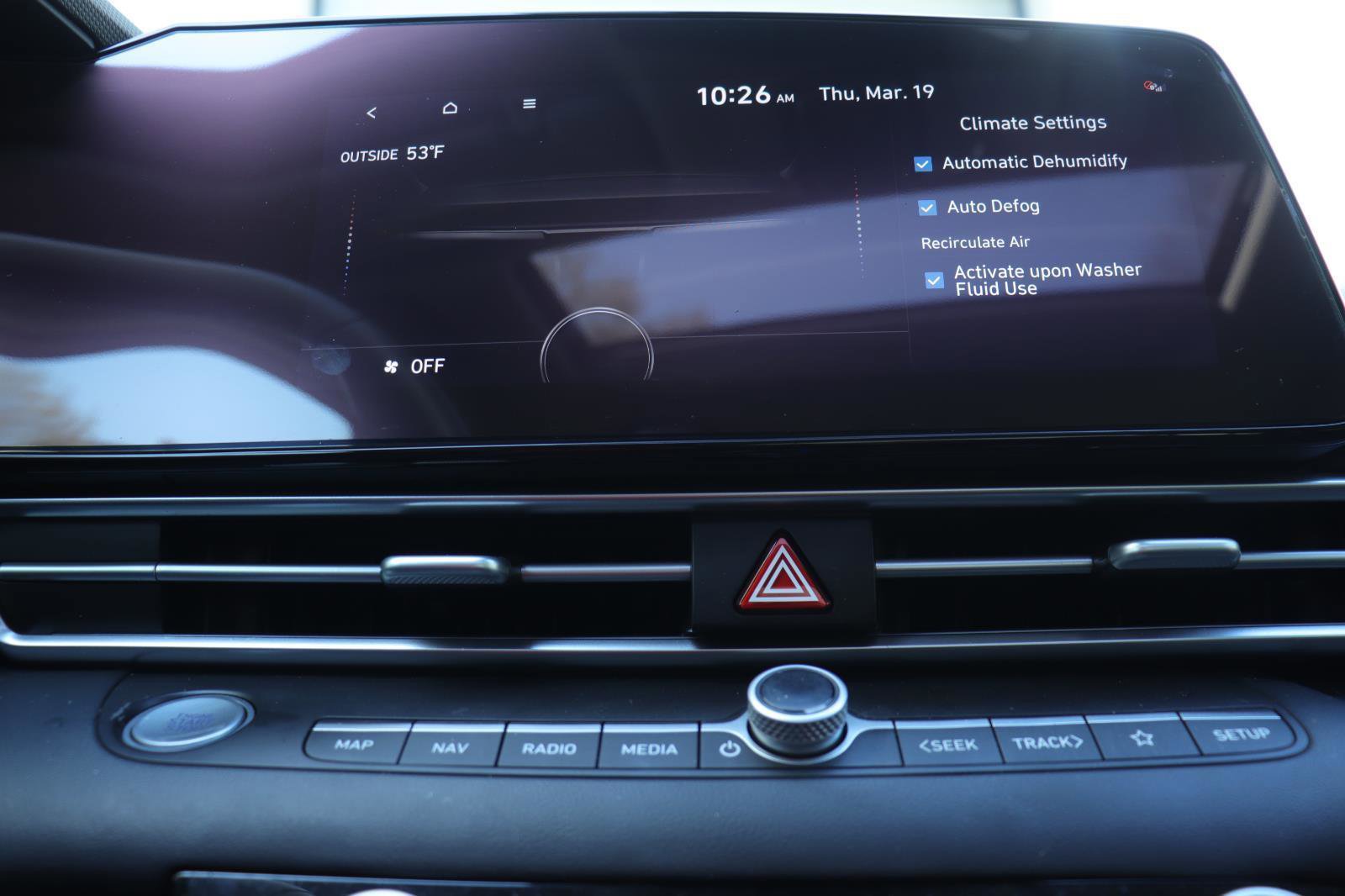 Used 2023 Hyundai Elantra Limited w/ Cargo Package image 31