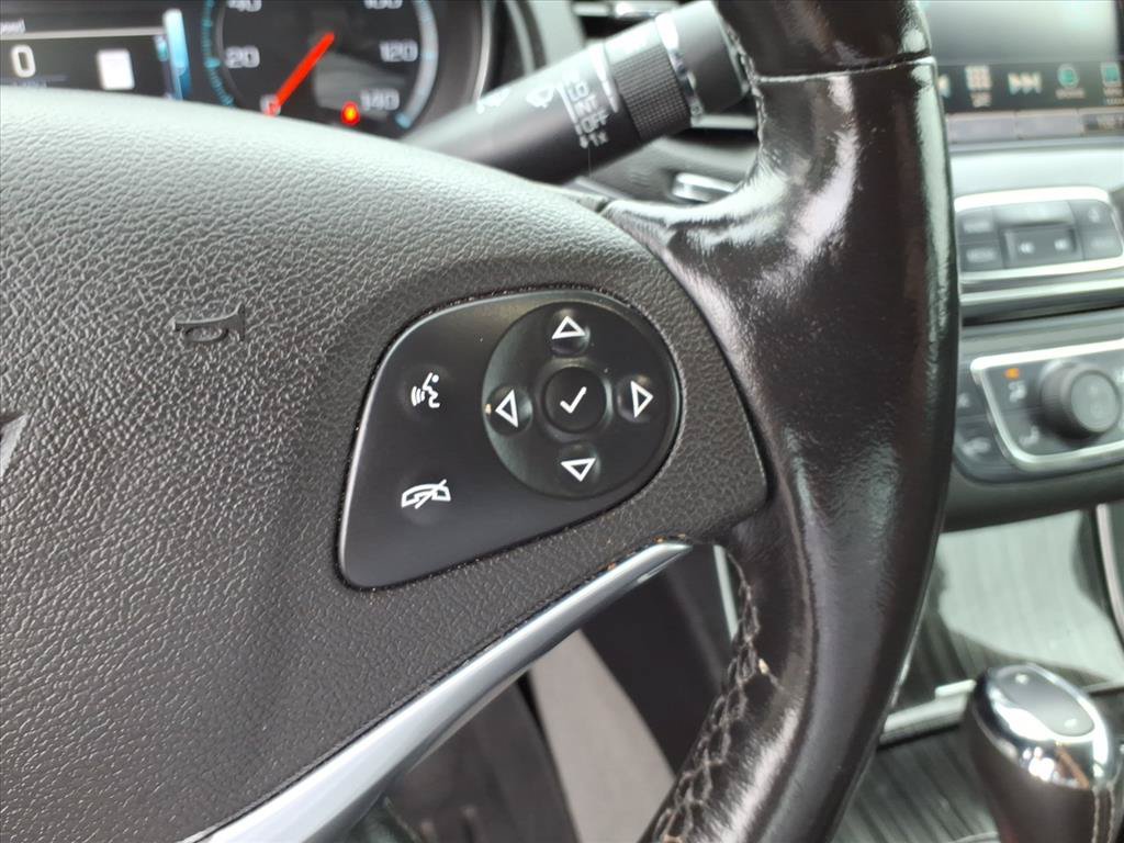 Used 2017 Chevrolet Impala Premier w/ Enhanced Convenience Package FWD image 33