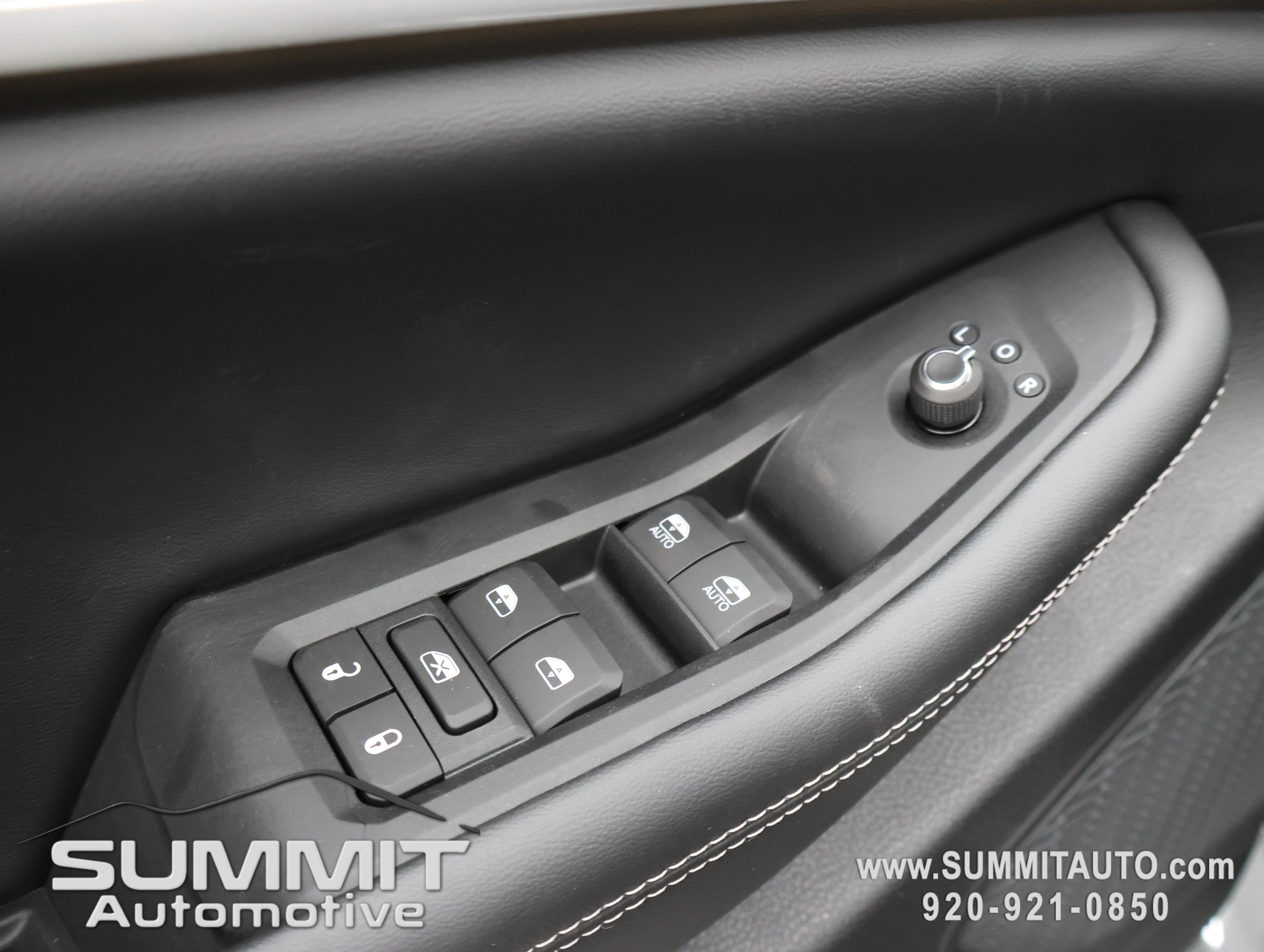 New 2027 Jeep Grand Cherokee L Limited AWD/4WD image 46