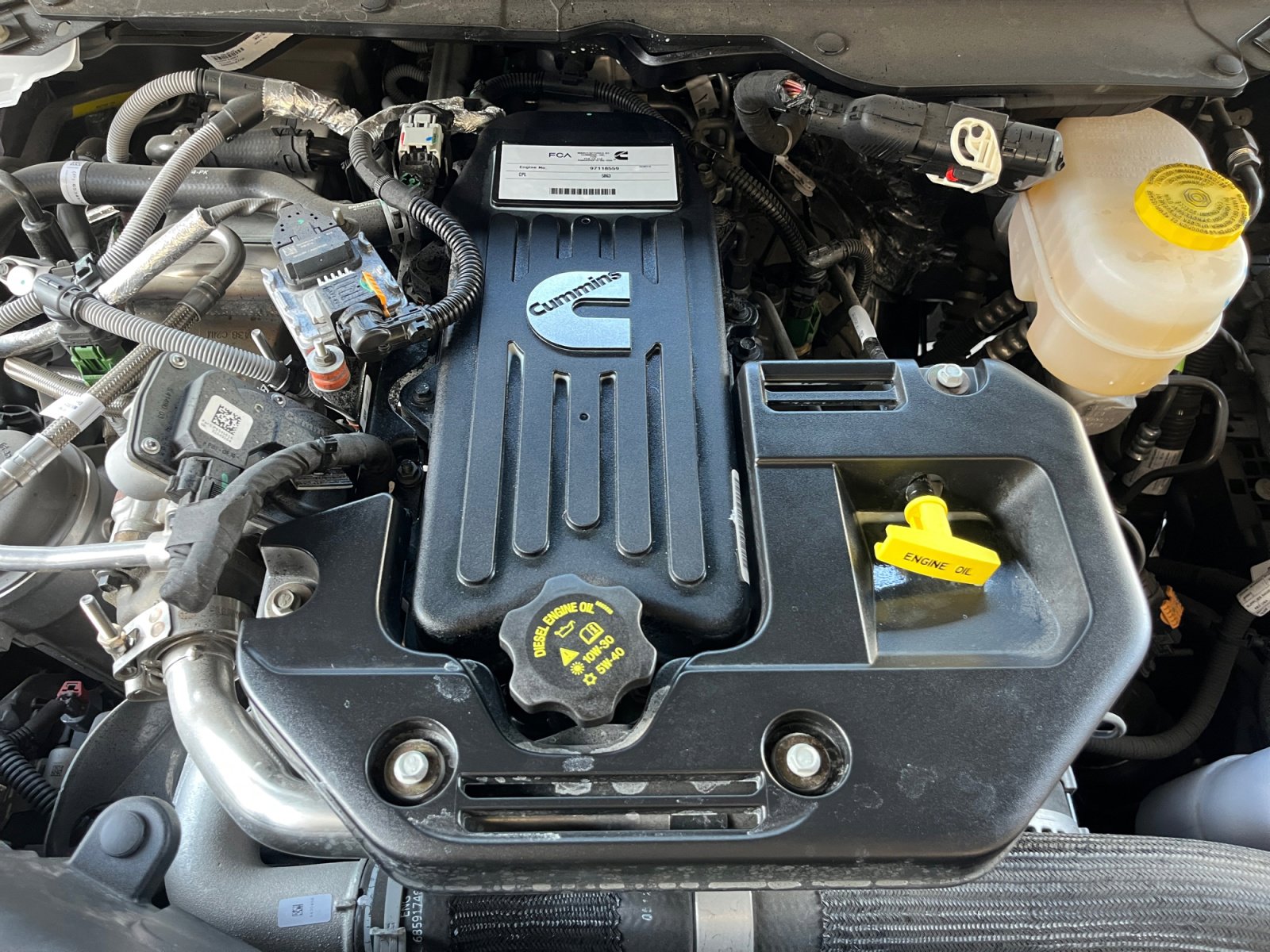 New 2025 RAM 2500 Big Horn AWD/4WD image 16