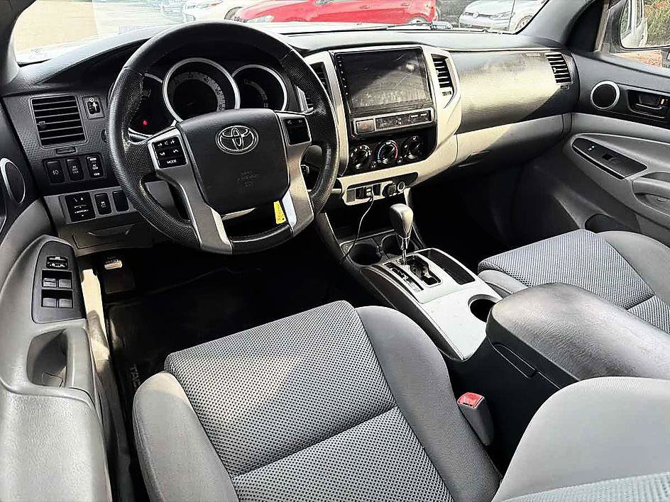 Used 2013 Toyota Tacoma PreRunner w/ TRD Off-Road Pkg RWD image 10