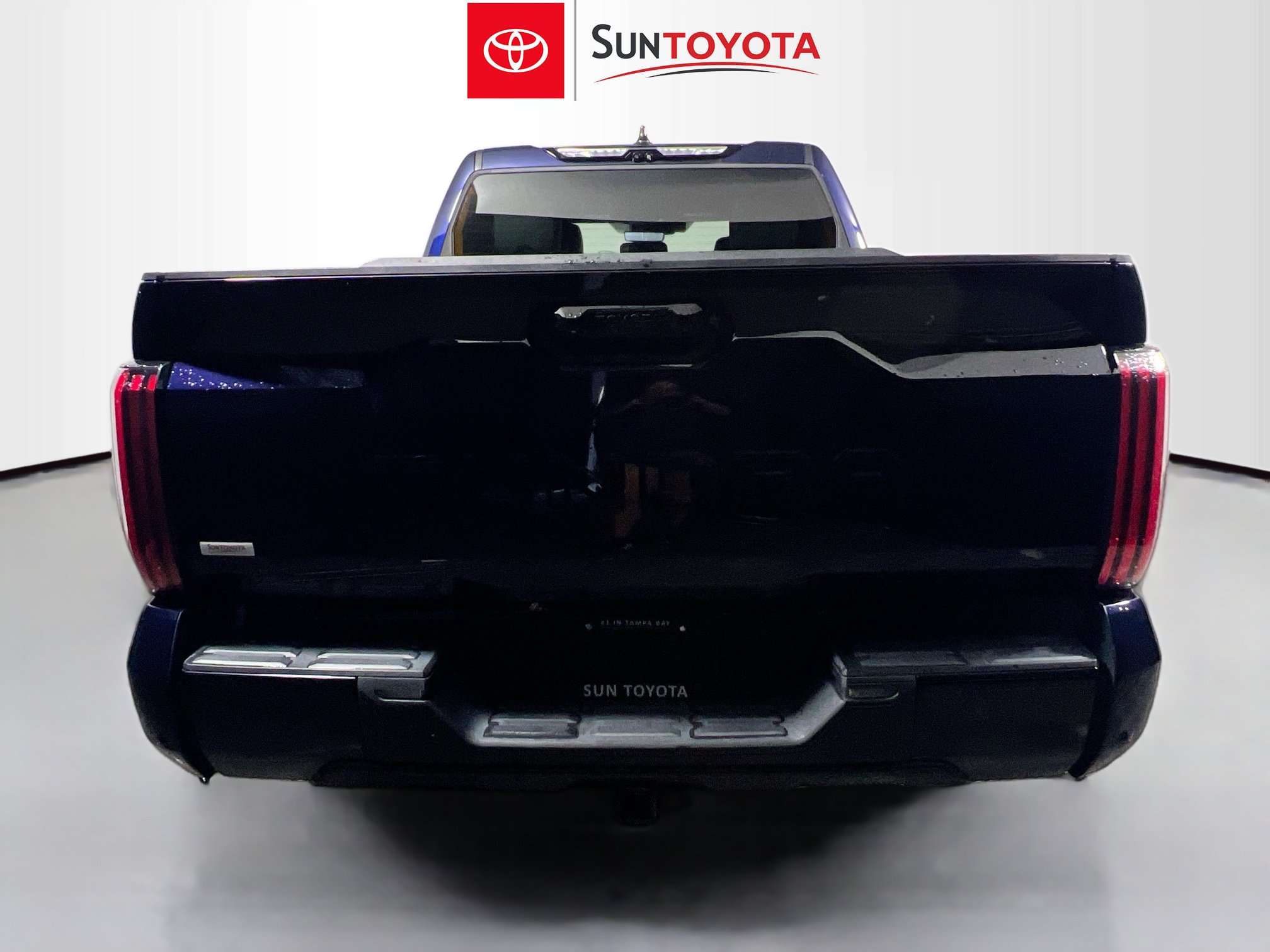 Used 2022 Toyota Tundra Platinum RWD image 5