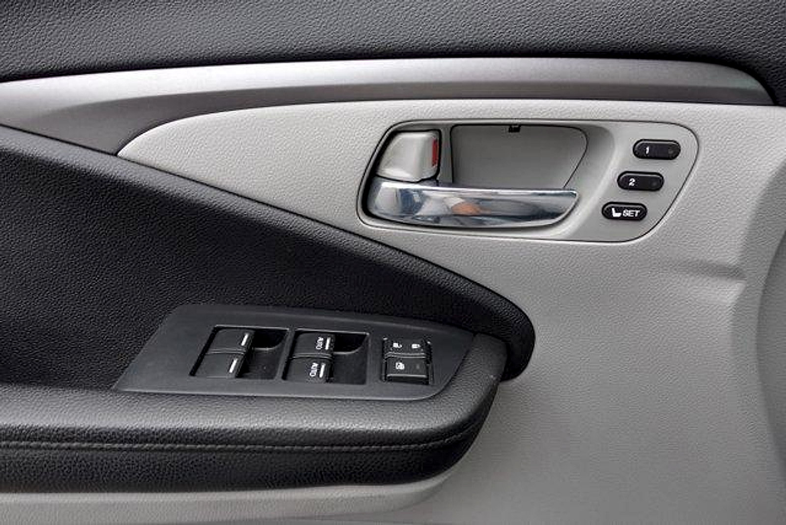 Used 2021 Honda Pilot Special Edition image 11
