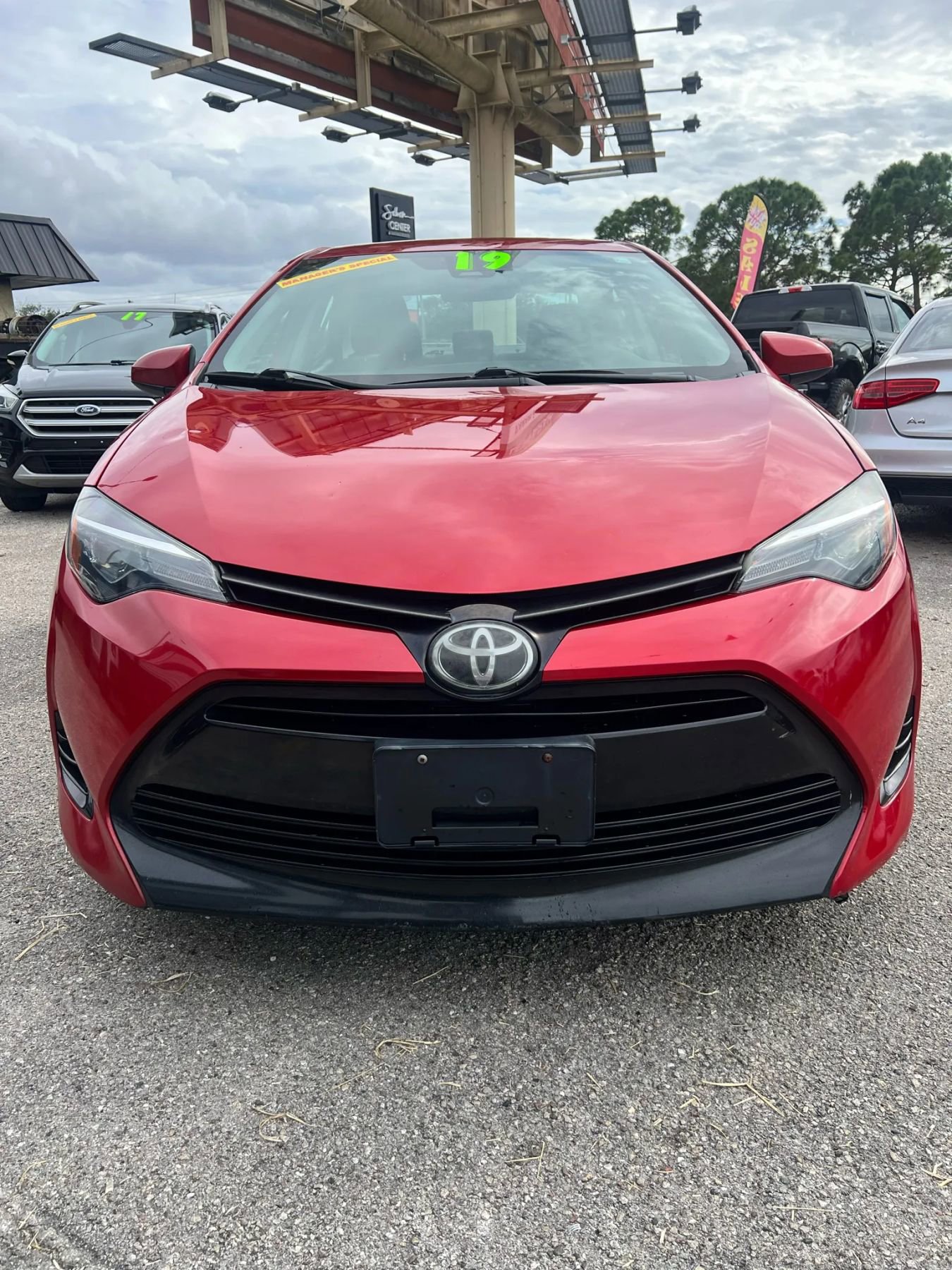 Used 2019 Toyota Corolla L image 3