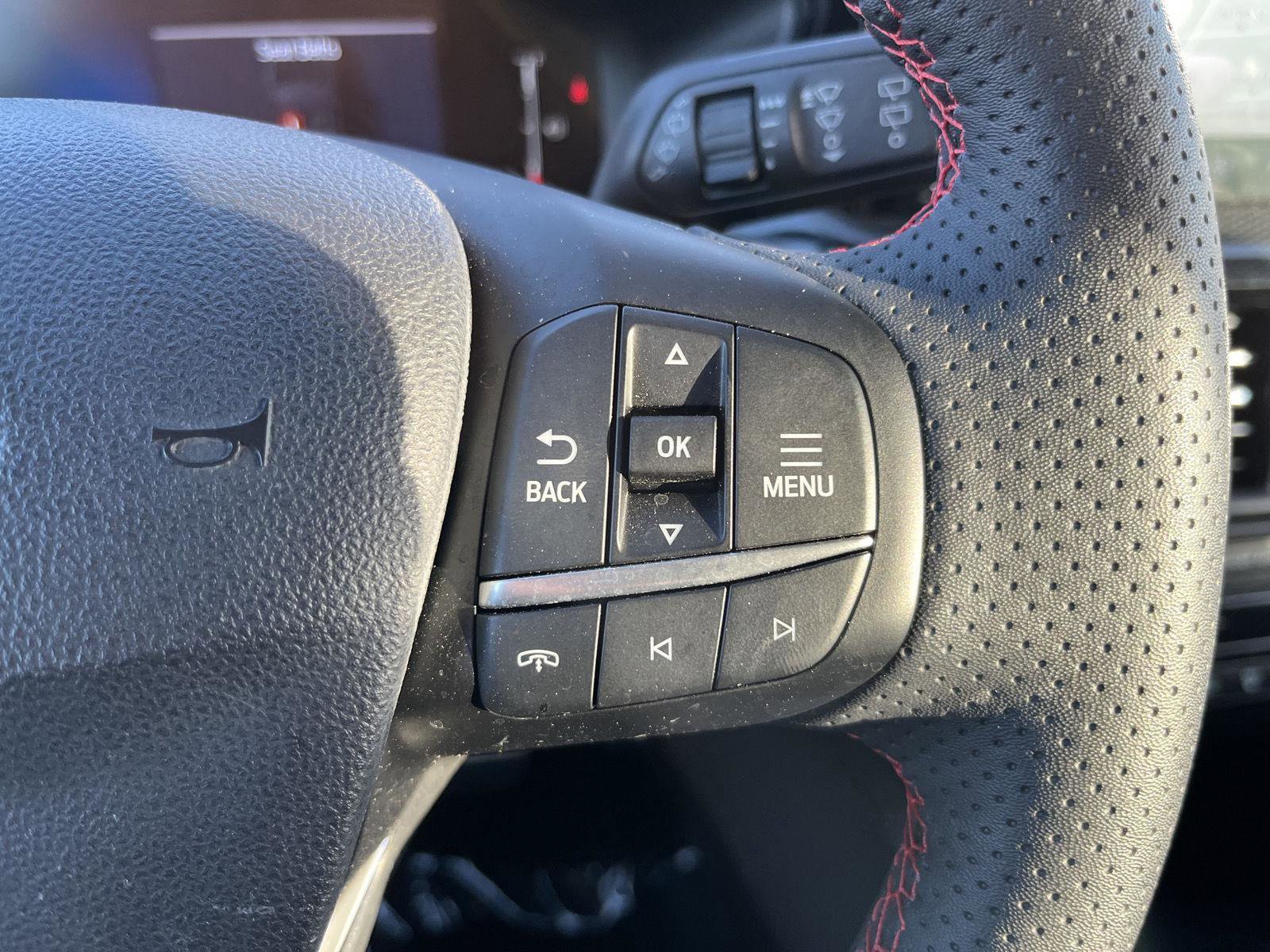 Used 2023 Ford Escape ST-Line w/ Tech Pack #1 FWD image 19