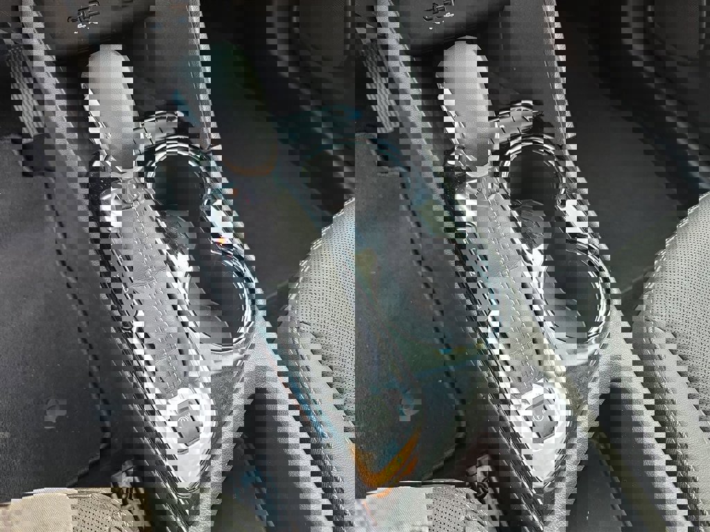 Used 2024 Buick Encore GX Sport Touring image 19