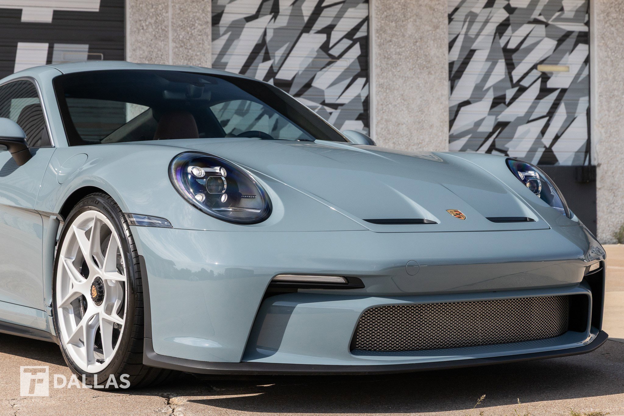 Used 2024 Porsche 911 GT3 RS RWD image 2