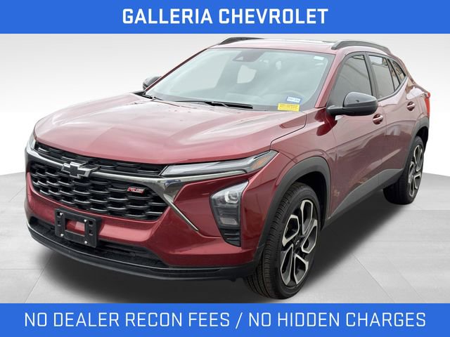 Used 2025 Chevrolet Trax RS w/ Sunroof Package image 1