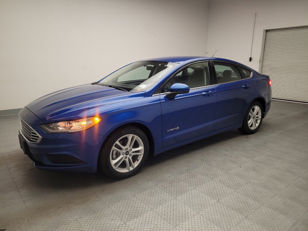 Used 2018 Ford Fusion S FWD image 2