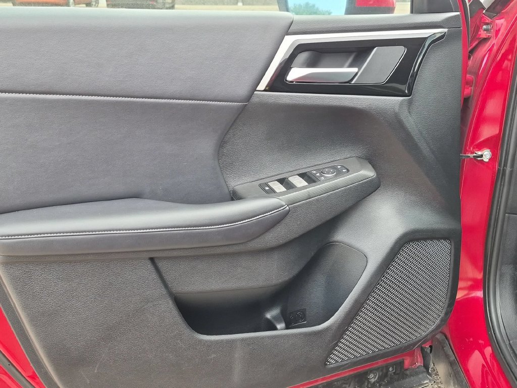 Used 2024 Mitsubishi Outlander SE AWD/4WD image 12
