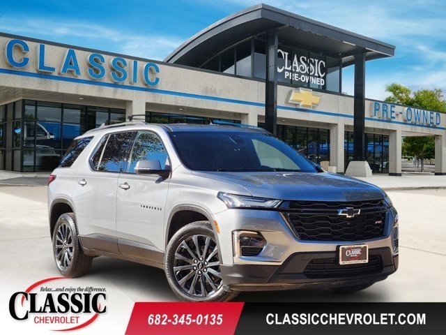 Used 2023 Chevrolet Traverse RS w/ LPO, Floor Liner Package