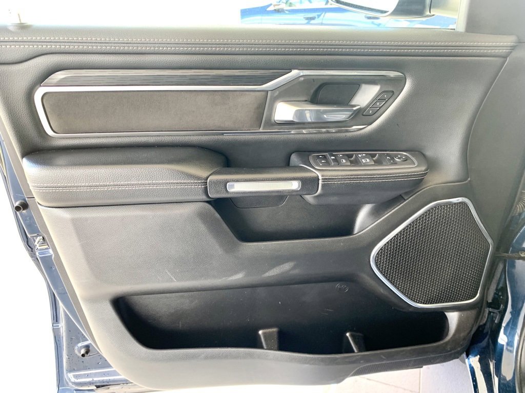 Used 2024 RAM 1500 Laramie image 11