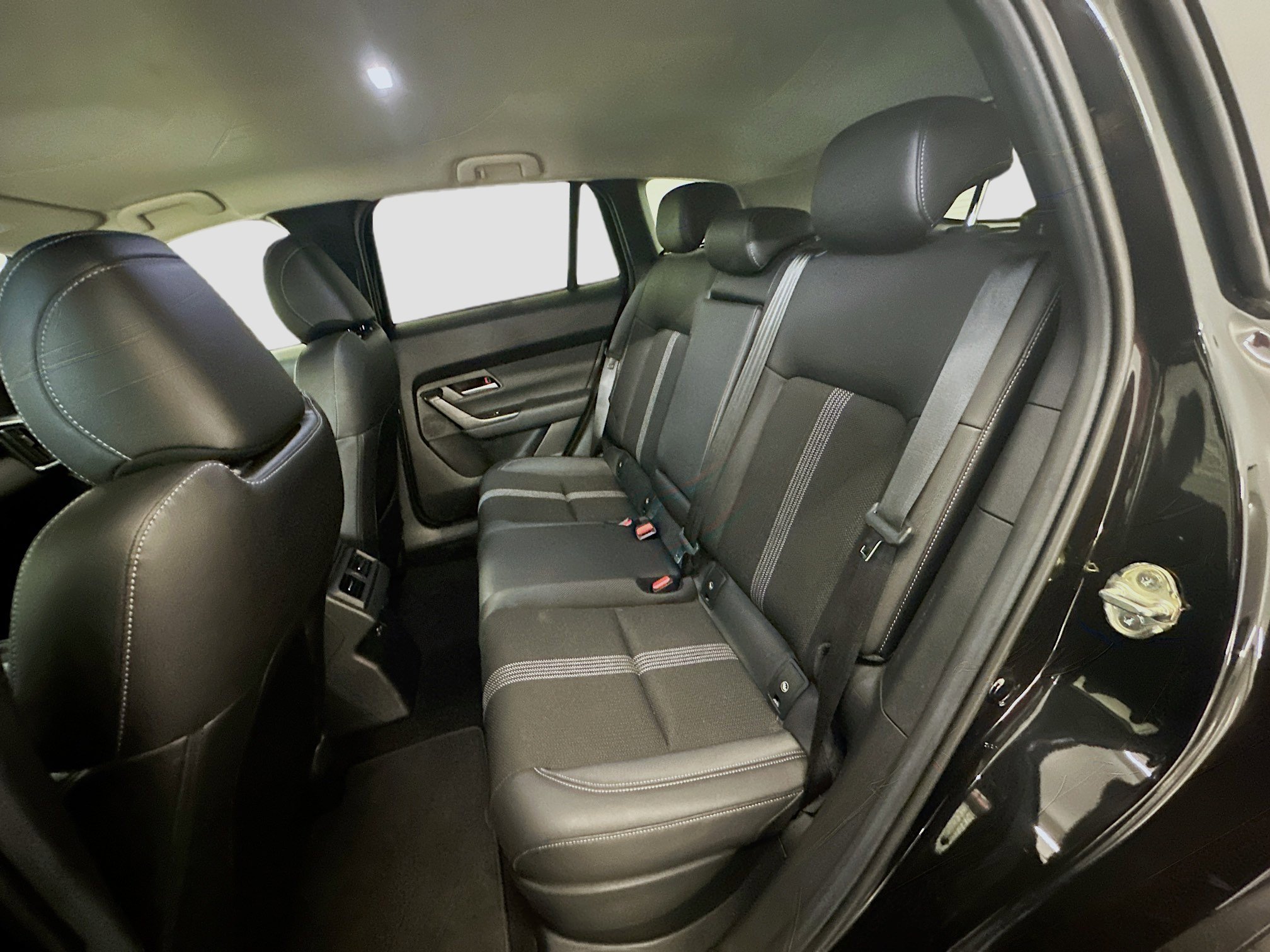 Used 2025 MAZDA CX-50 2.5 Hybrid w/ Preferred Pkg image 29