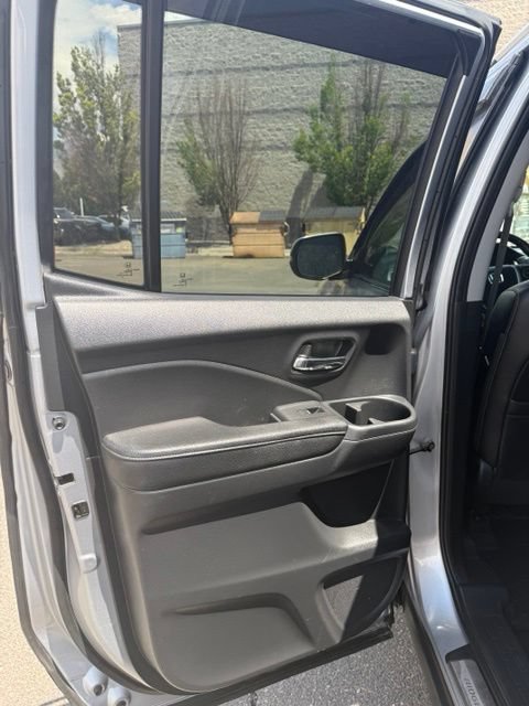 Used 2017 Honda Ridgeline RTL image 32