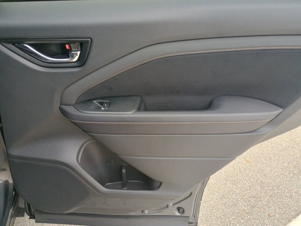 Used 2025 Subaru Forester Touring image 19