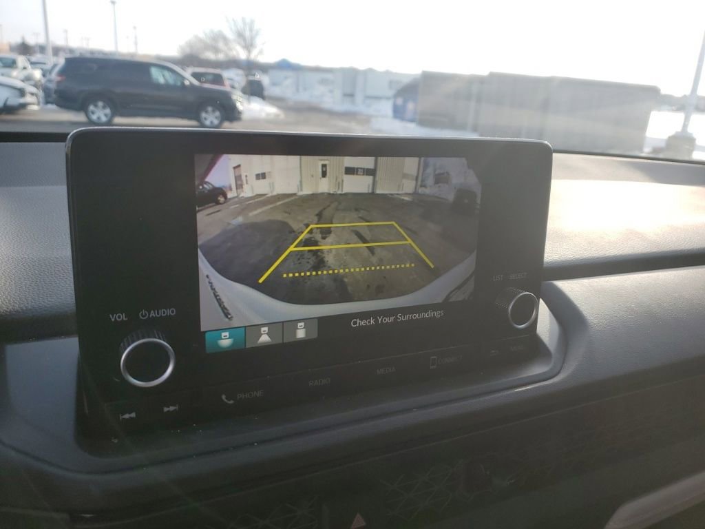 Used 2025 Honda Accord LX image 18