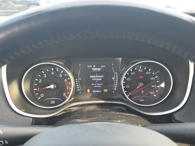 Used 2020 Jeep Compass Latitude image 6