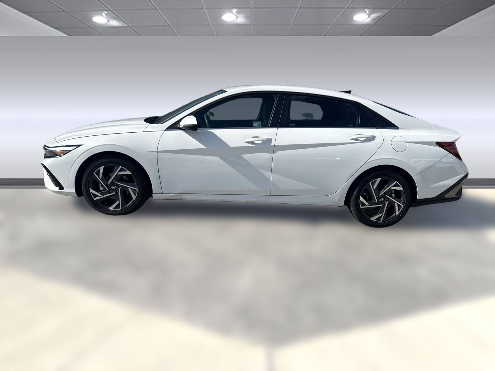 Used 2025 Hyundai Elantra Limited