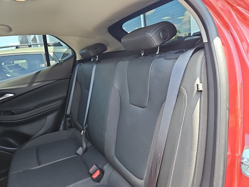 Used 2024 Buick Encore GX Preferred FWD image 14