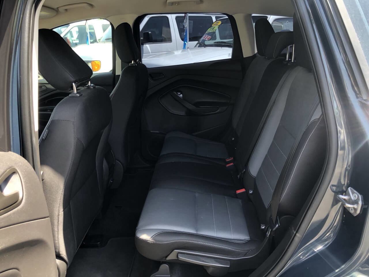 Used 2019 Ford Escape S image 4