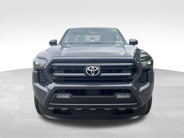 New 2026 Toyota Tacoma SR5 AWD/4WD image 9