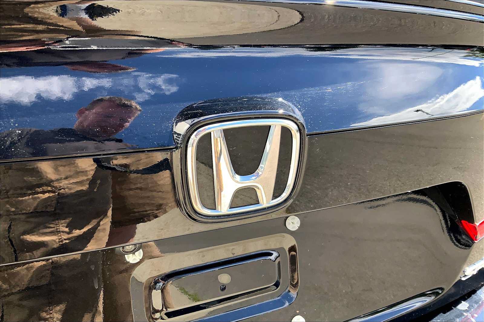 Used 2022 Honda Accord Sport image 32