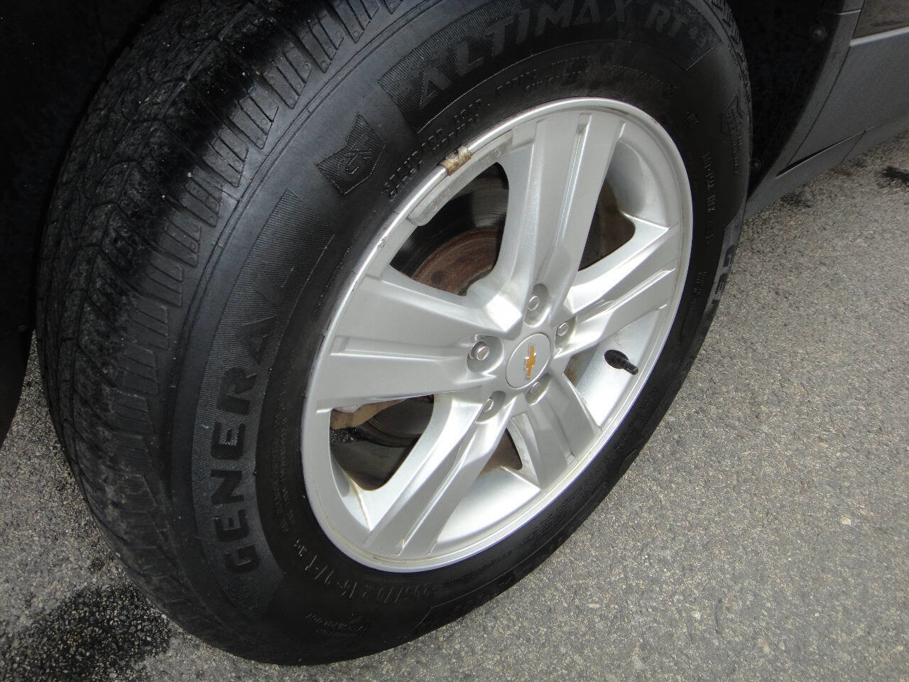 Used 2019 Chevrolet Trax LT w/ LT Convenience Package image 16