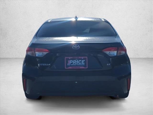 Used 2021 Toyota Corolla LE image 6