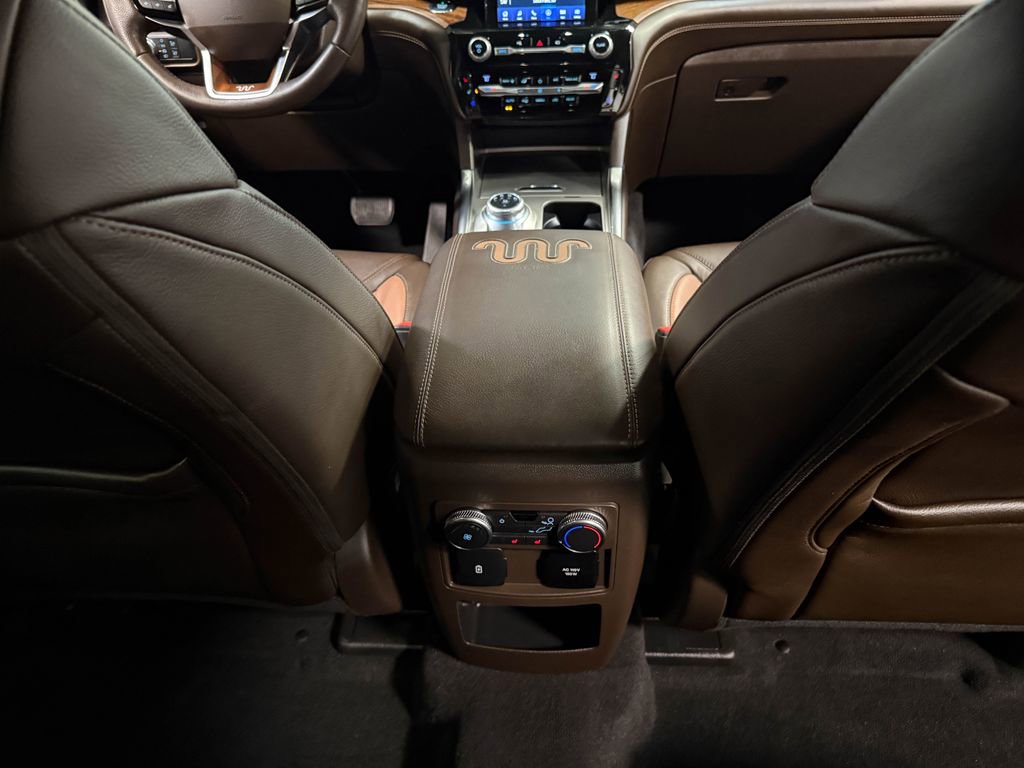 Used 2021 Ford Explorer King Ranch w/ Premium Technology Package image 73