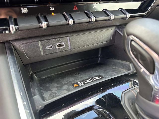 Used 2025 GMC Canyon AT4 w/ AT4 Premium Package image 29