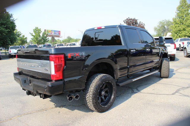 Used 2018 Ford F250 Platinum w/ FX4 Off-Road Package AWD/4WD image 15