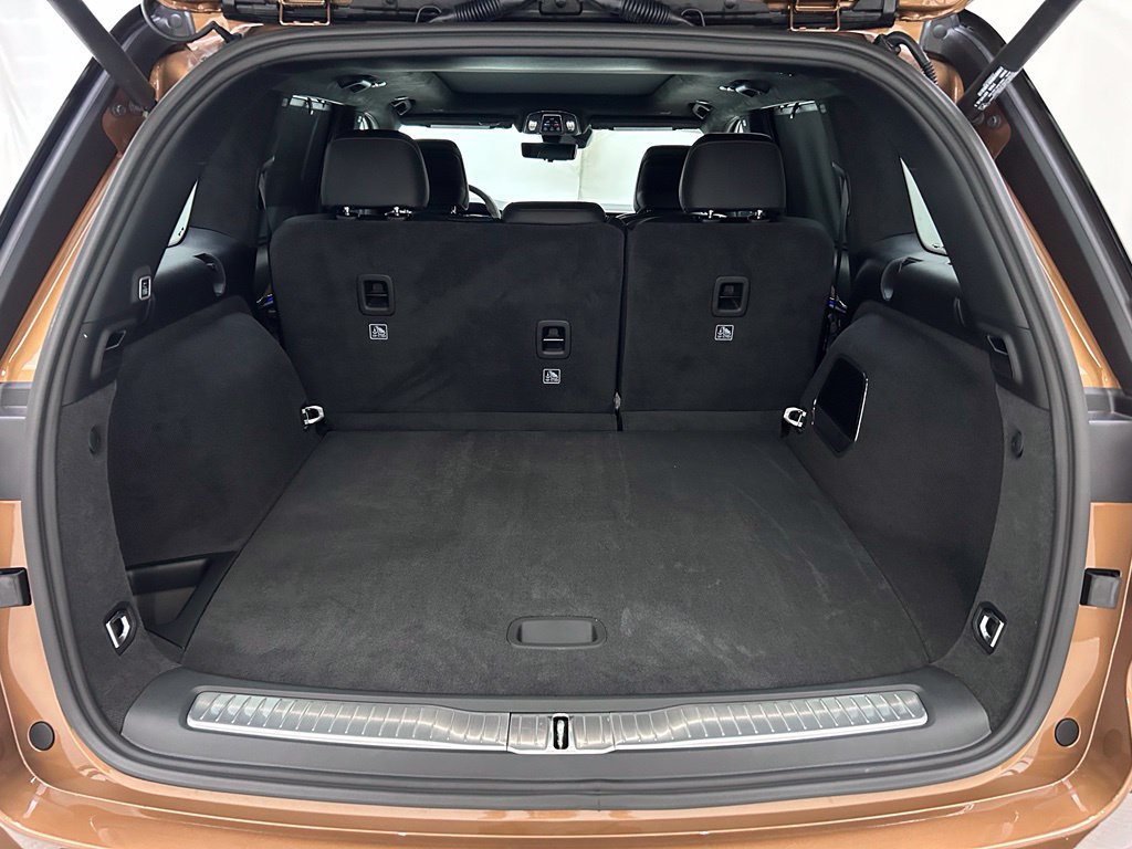 New 2027 Jeep Grand Cherokee Summit AWD/4WD image 9