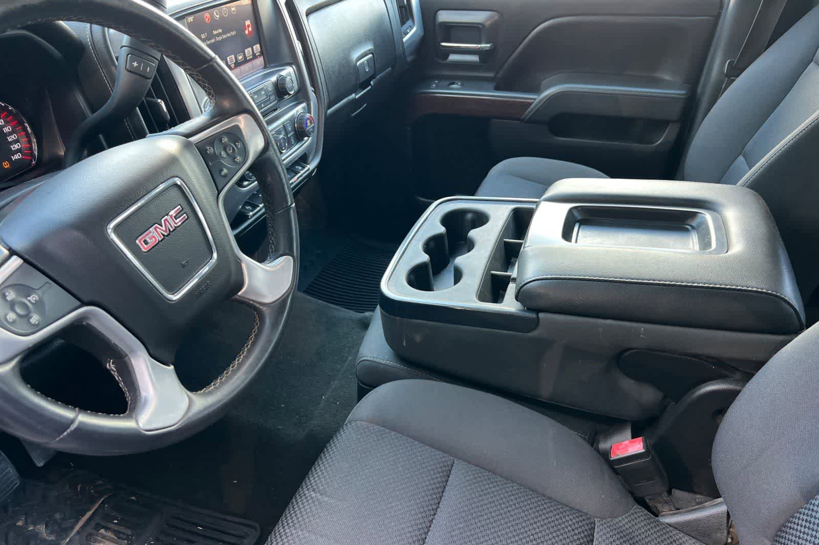 Used 2016 GMC Sierra 2500 SLE w/ SLE Preferred Package AWD/4WD image 14