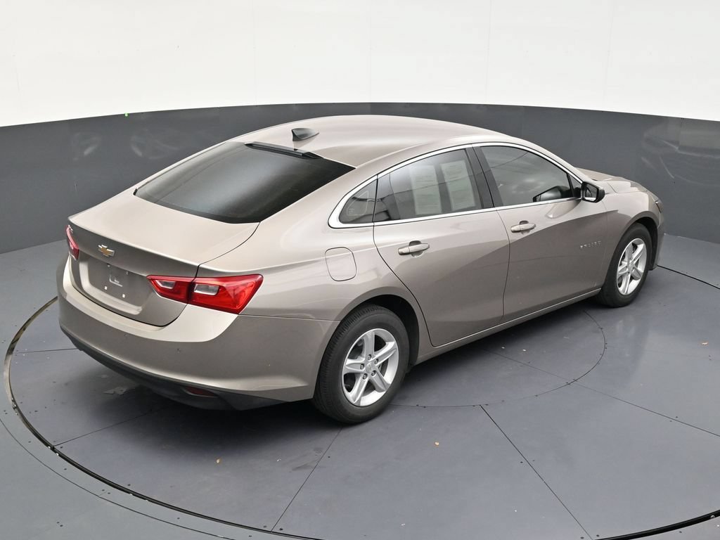 Used 2025 Chevrolet Malibu LS FWD image 17