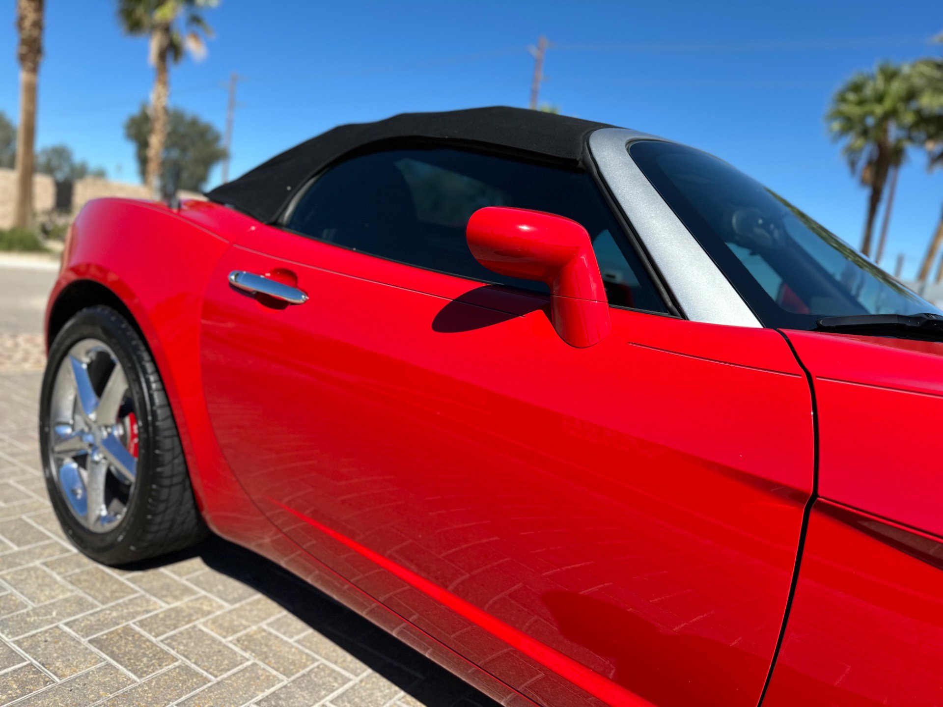 Used 2008 Saturn Sky Red Line RWD image 4