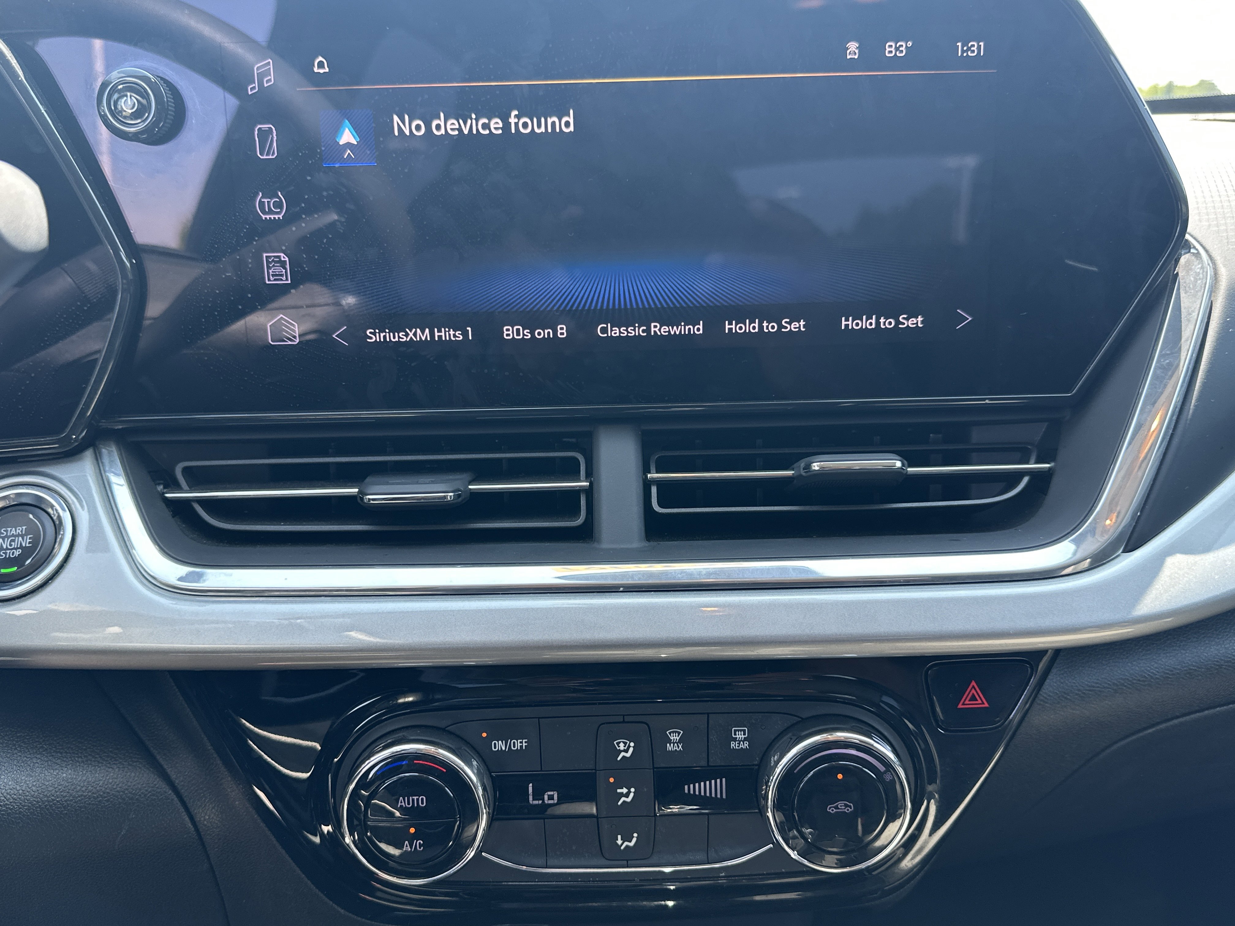 Used 2024 Chevrolet Trax LT image 28