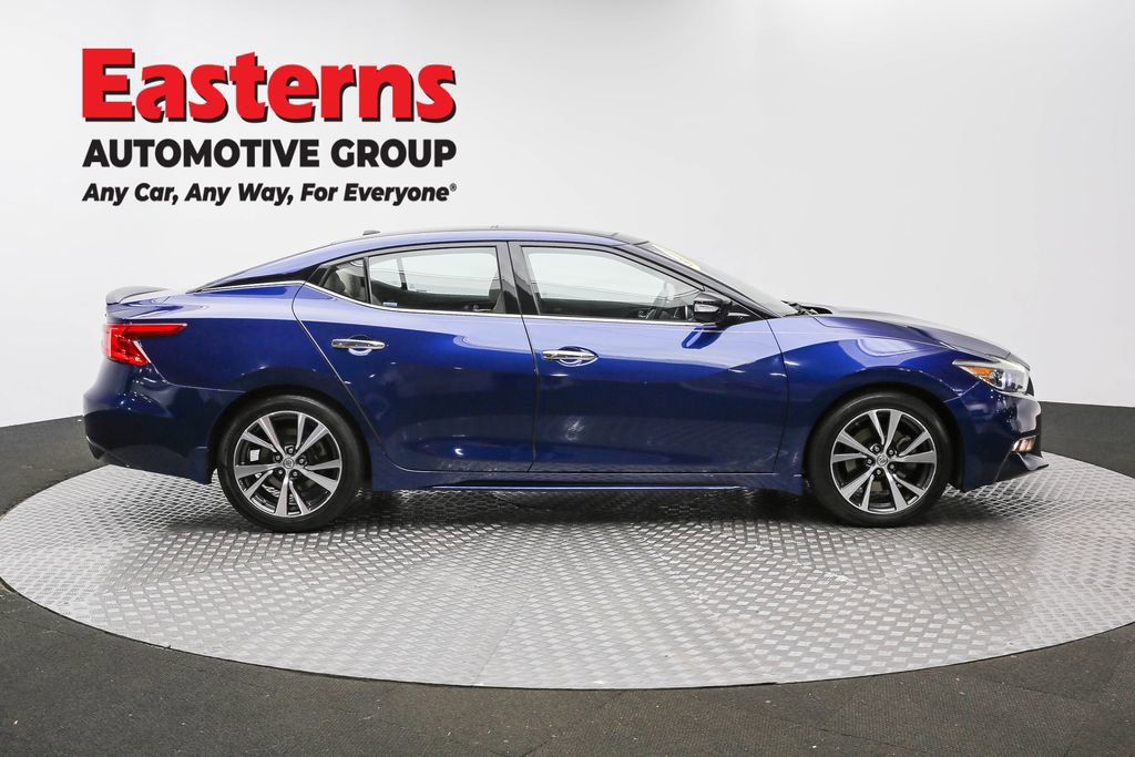 Used 2016 Nissan Maxima Platinum w/ Interior Lighting Package image 4