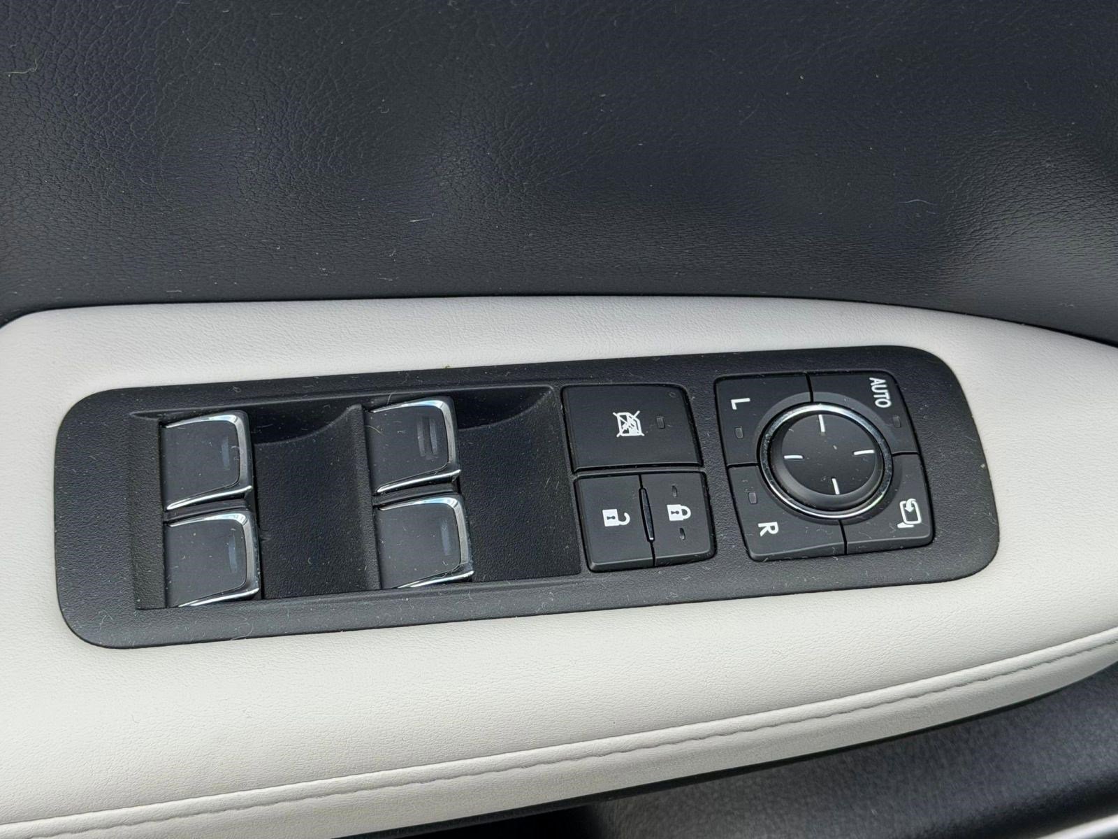 Used 2019 Lexus RX 350 AWD w/ Navigation Package image 23