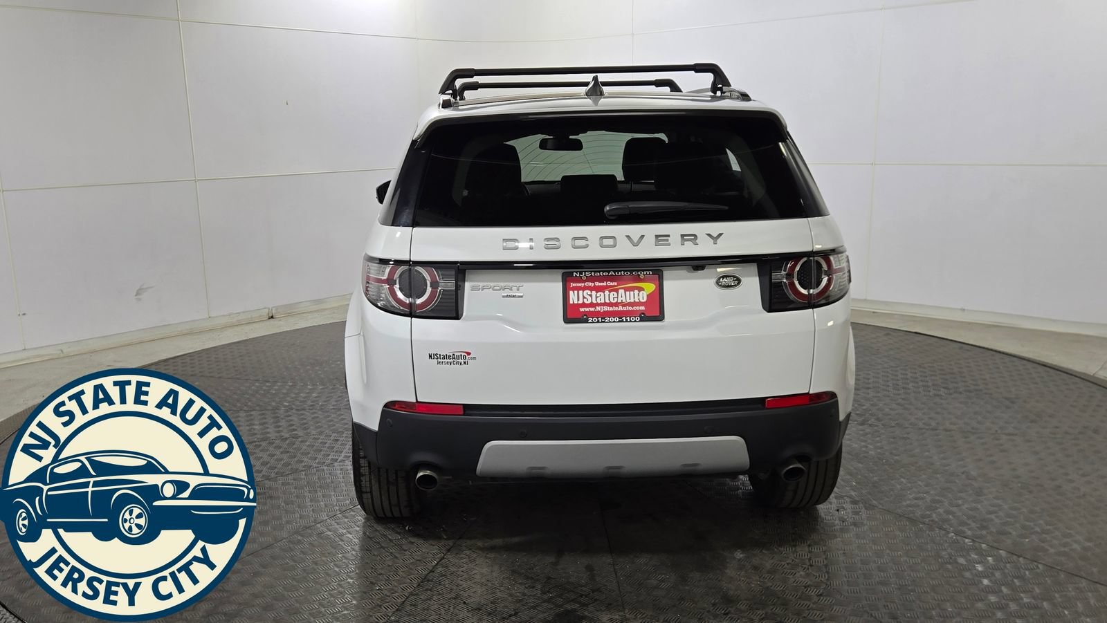 Used 2019 Land Rover Discovery Sport HSE AWD/4WD image 6